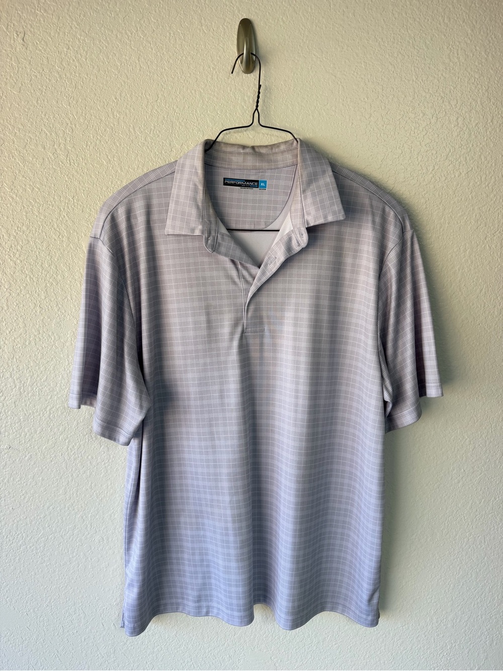 Roundtree & Yorke Light Gray Plaid Polo